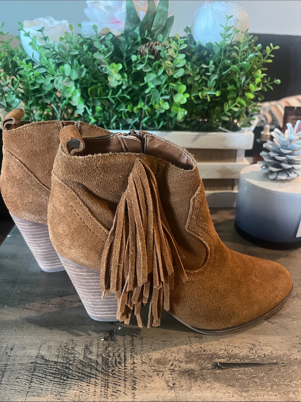 Steve Madden Tan Suede Fringe Ankle Booties